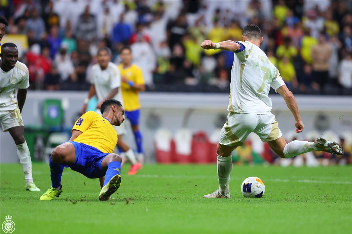 النصر يواجه ضمك في دوري روشن السعودي
