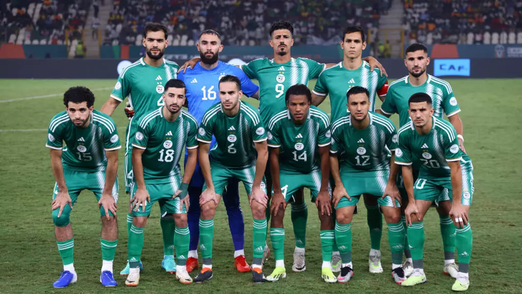 الجزائر يفوز على ليبيريا خمسة اهداف مقابل هدف