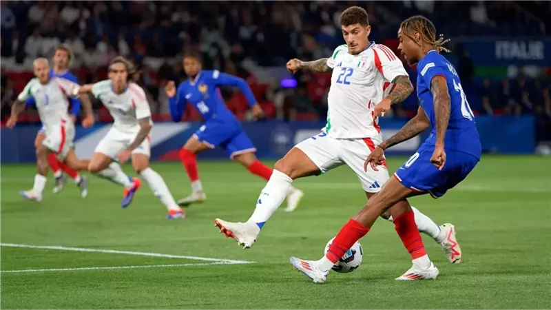 موعد مباراة إيطاليا وفرنسا