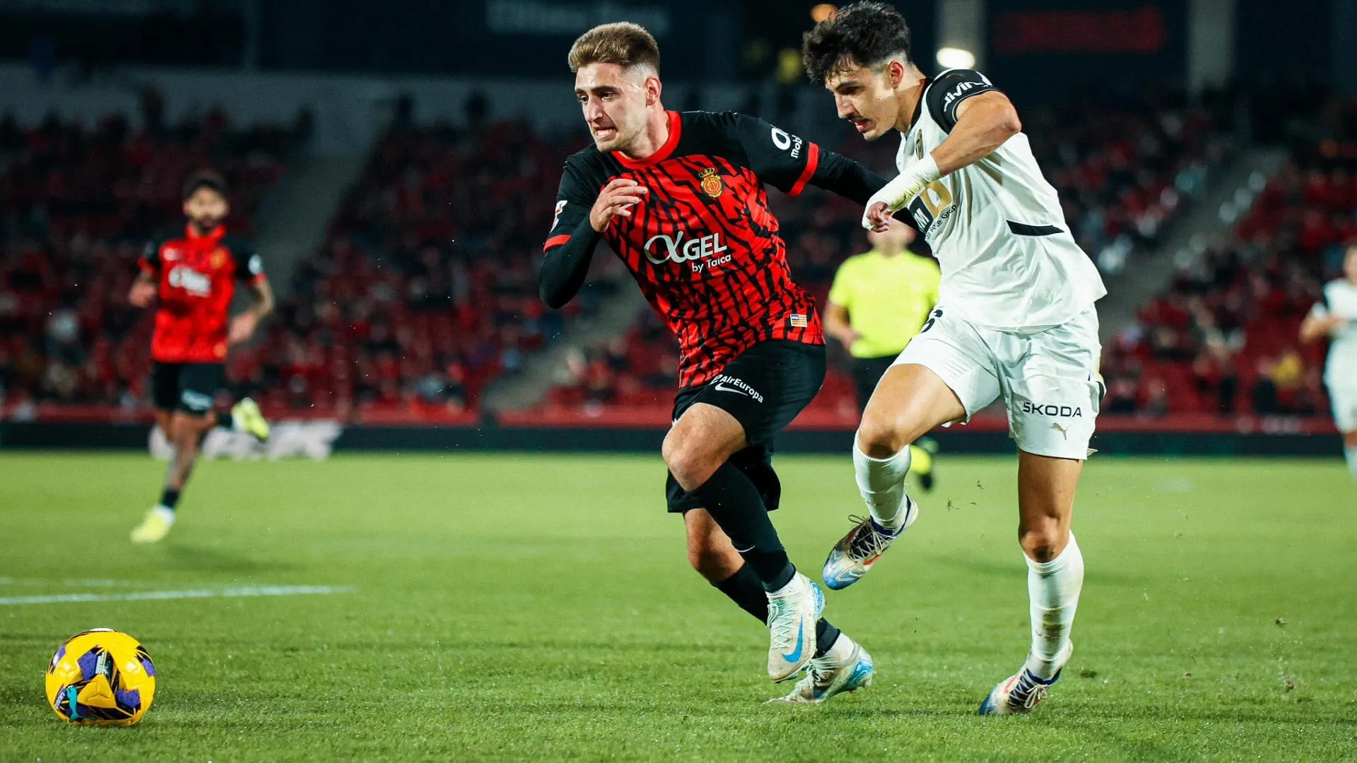 ريال مايوركا يتغّلب على فالنسيا في الدوري الإسباني