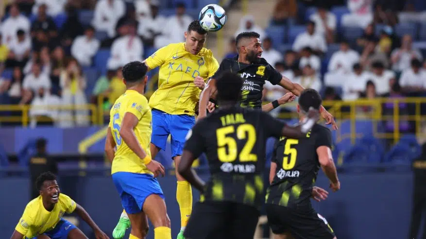 قمة مرتقبة بين الاتحاد والنصر بدوري روشن