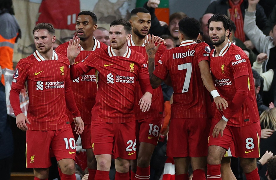 لقاء مثير بين ليفربول ووست هام في الدوري الإنجليزي