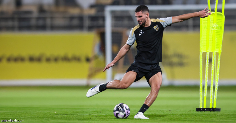 حسام عوار ينتظم في تدريبات الاتحاد استعداداً للكلاسيكو