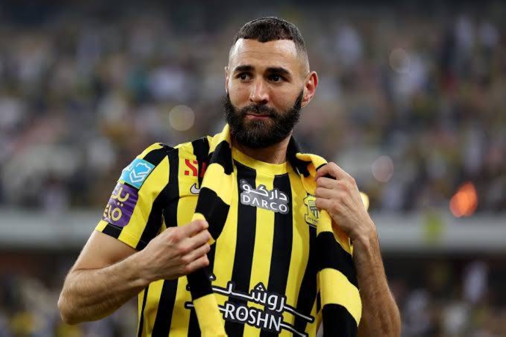 بنزيما يوصي اتحاد جدة بضم كاسيميرو.. والاتحاد يعلن إعارة مروان الصحفي