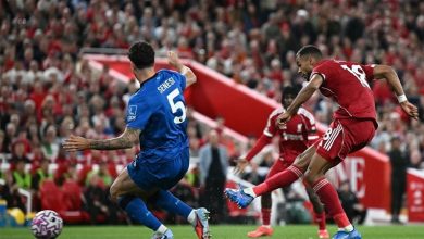 إنفانتينو يدين الإساءة العنصرية ضد لاعب بورنموث