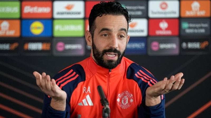 مانشستر يونايتد يواصل نتائجه السلبية أمام آرسنال في افتتاح الدوري الإنجليزي