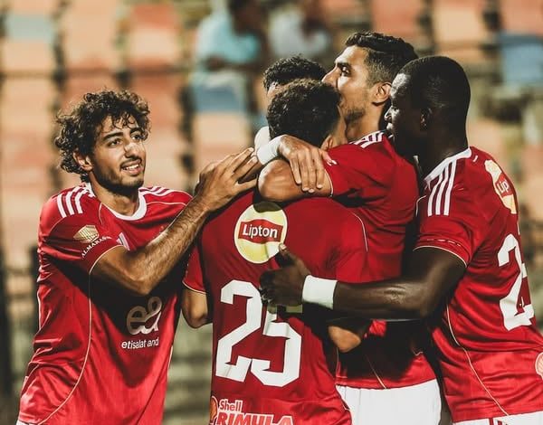 مباراة الأهلي وغزل المحلة
