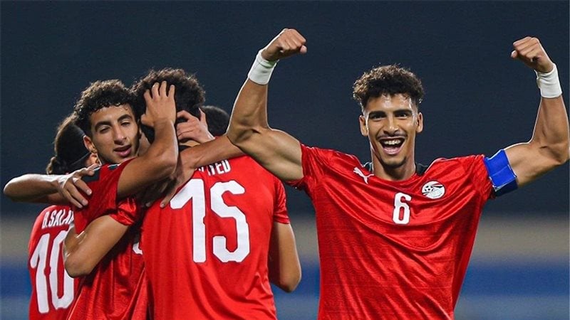 بعثة منتخب مصر للشباب تغادر إلى تشيلي استعدادًا لكأس العالم تحت 20 عامًا