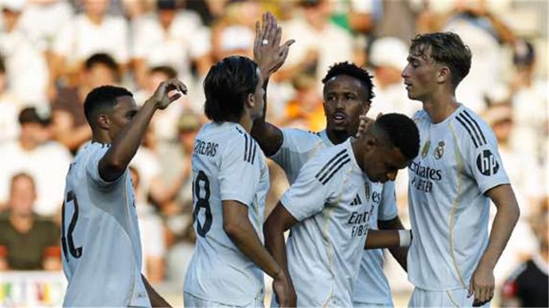 ريال مدريد يواجه ريال سوسيداد اليوم في الدوري الإسباني.. غيابات مؤثرة وطموح لمواصلة الصدارة