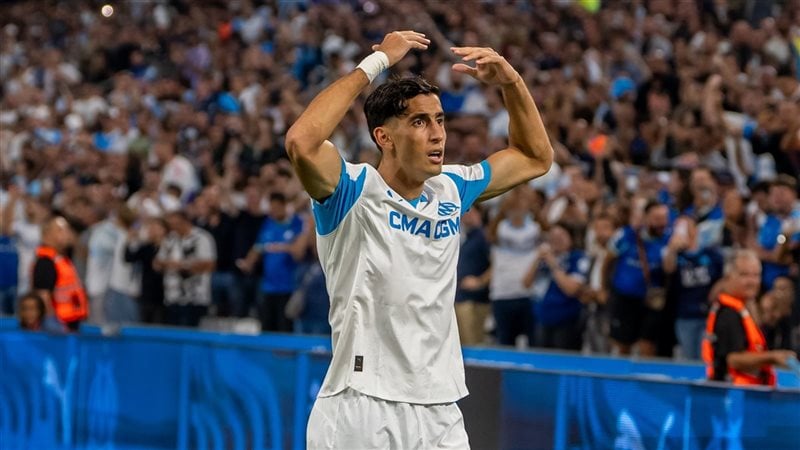 مارسيليا يقلب الطاولة على باريس سان جيرمان بفوز مثير 1-0 في كلاسيكو الدوري الفرنسي