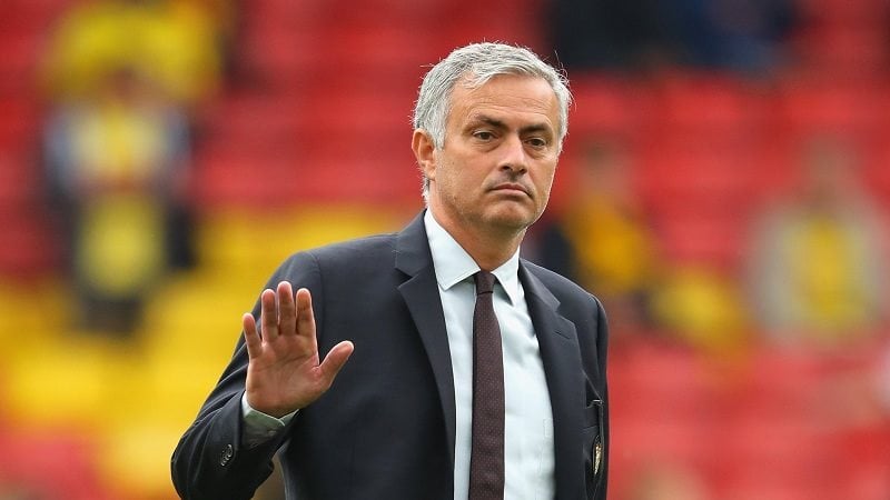رسميًا.. مورينيو يعود إلى بنفيكا بعقد حتى 2027