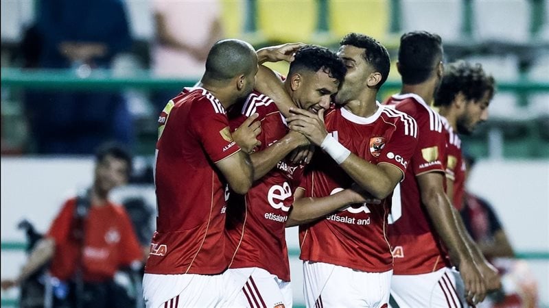 الأهلي يتعادل مع إنبي ويواصل نزيف النقاط في الدوري الممتاز