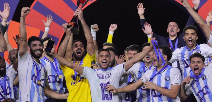 بيراميدز يتوج بكأس القارات الثلاث بعد الفوز المثير على الأهلي السعودي بثلاثية